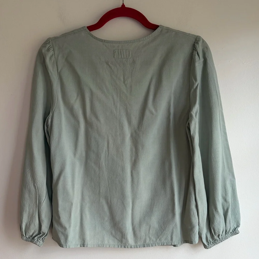 Marine Layer Sage Green V Neck Button Down Blouse Size XS